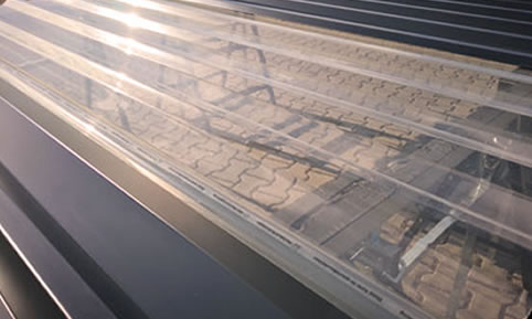 Lichtplatten Trapezblech aus Polycarbonat und Acryl